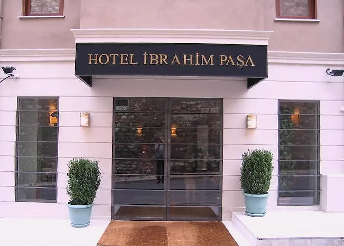 Ibrahim Pasha Hotel 4*